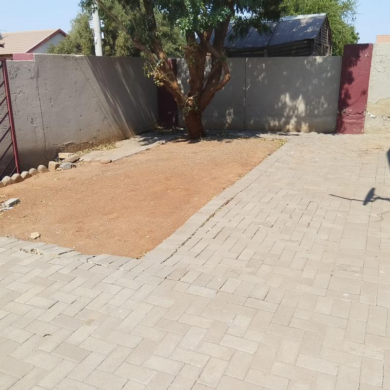 To Let 3 Bedroom Property for Rent in Boitekong North West